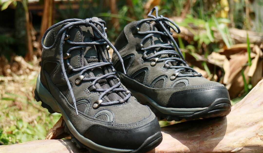 The Ultimate Guide to Outdoor Footwear for Navigation and Survival in 2026